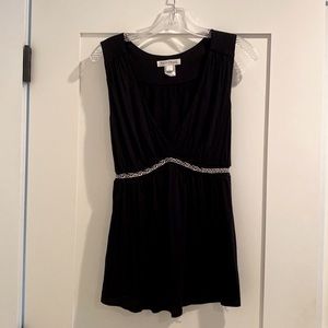 Black empire waist, tie back top.